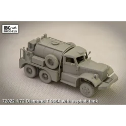 Diamond T968A With Asphalt Tank 72022
