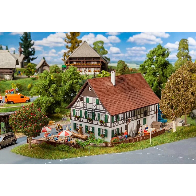 Faller Boerderijwoning Met Bedrijf -130556 1 Faller Boerderijwoning Met Bedrijf -130556