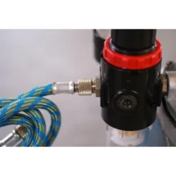 Revell Airbrush Standard Class Compressor & Water / Lucht Afscheider -39137