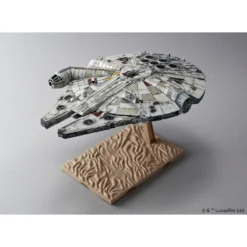 Bandai Millennium Falcon -01211