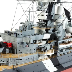 PRINZ EUGEN 1:200 WW2 Slagschip -16000 -Revell || Tamiya Verkoopwinkel occre prinz eugen 16000 german battleship ww2 warschipf 800x800 1