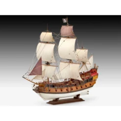 Revell Pirate Ship -05605