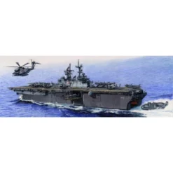 Trumpeter USS Iwo Jima LHD-7 Amphibious Assault Ship -05615